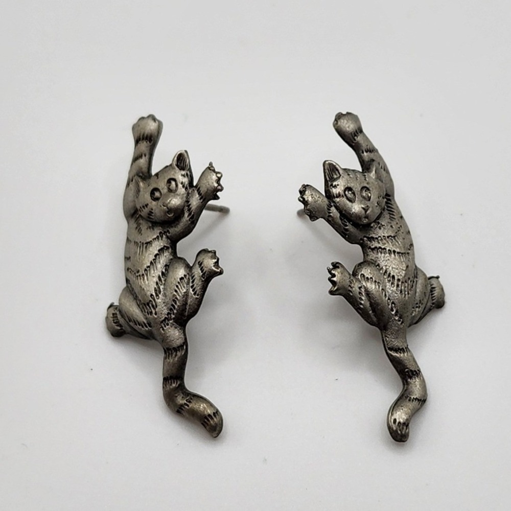 Vintage JJ Jonette Climbing Cat Stud Earrings Pewter Silver Tone No Backs
